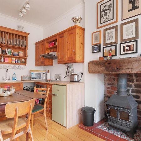 Cozy With Character Vibrant Cottage Style Flat At Leith Links Park Edinburgh Exterior photo